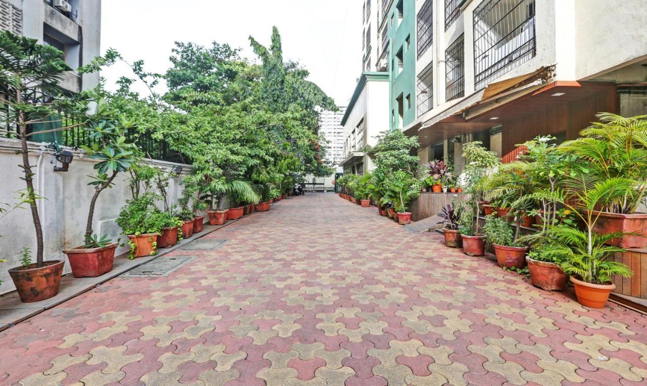 Treebo Welcome Apartments Mumbai  Buitenkant foto